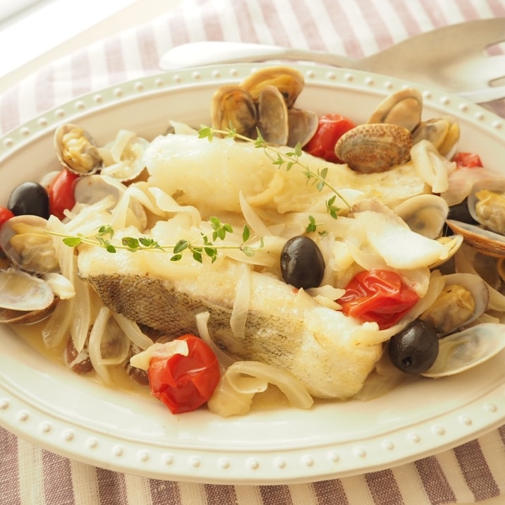 たっぷり玉ねぎのアクアパッツァ風 レシピ 作り方 By むつみかん324 楽天レシピ